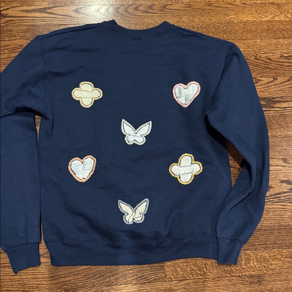Embroidered Sweatshirt Size Large (?)